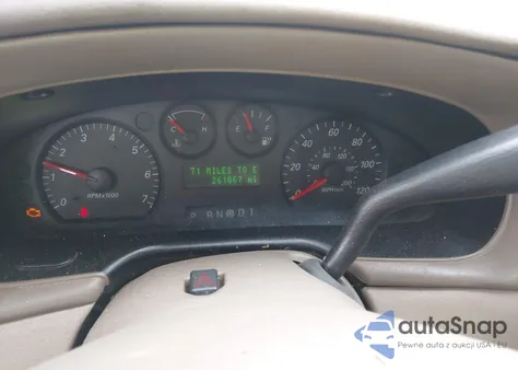 2004 Ford Taurus Ses z USA, uszkodzony, nr VIN 1FAFP55U54A171153